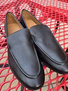 Men's Black Leather Slip-On Loafers